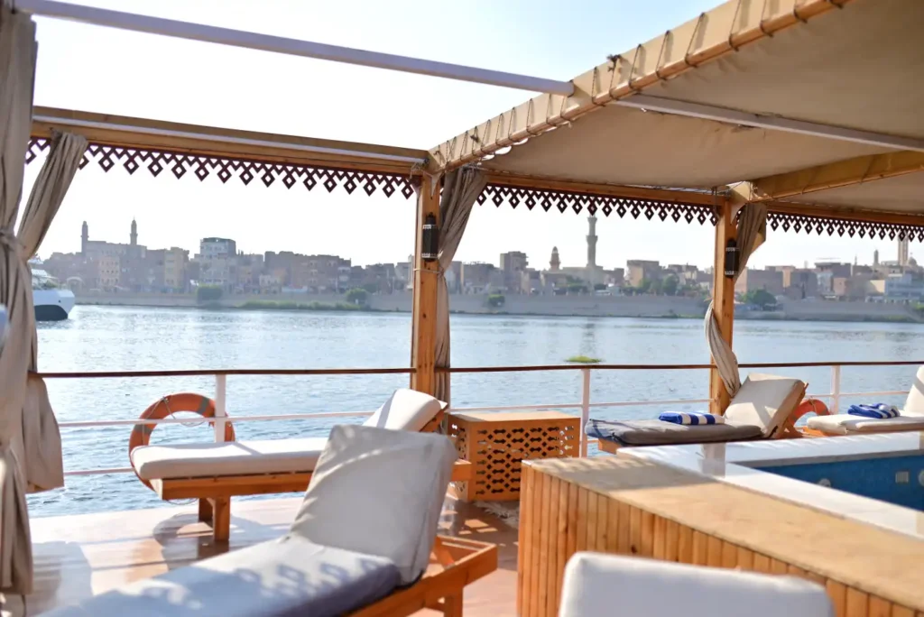 Aswan To Luxor Dahabiya Nile Cruise 4 Days